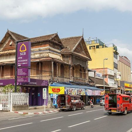 Auberge de jeunesse Yha Thapae Station à Chiang Mai Extérieur photo